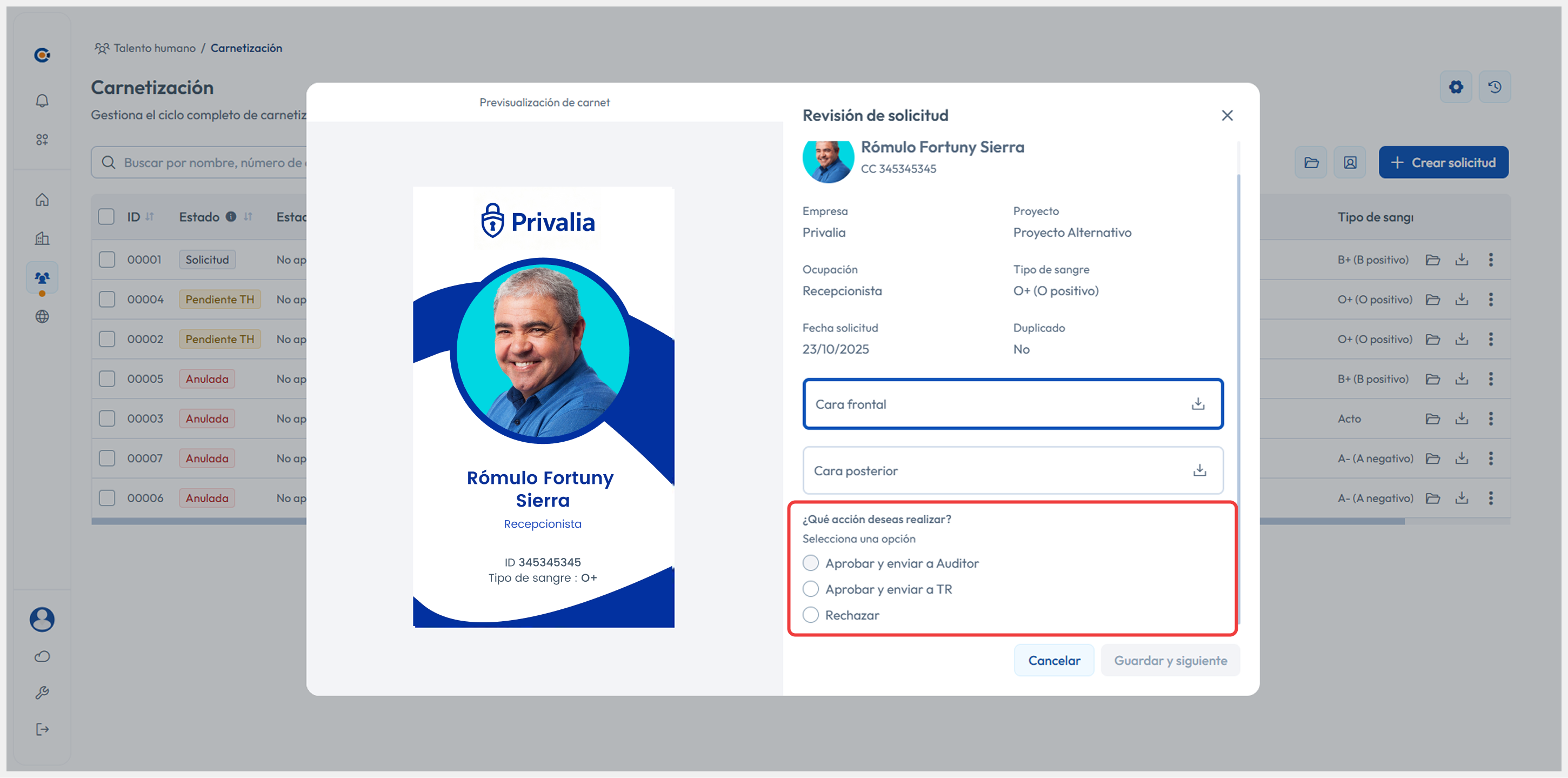 Vista principal apuntando al botón de Revisar > Revisar carnet