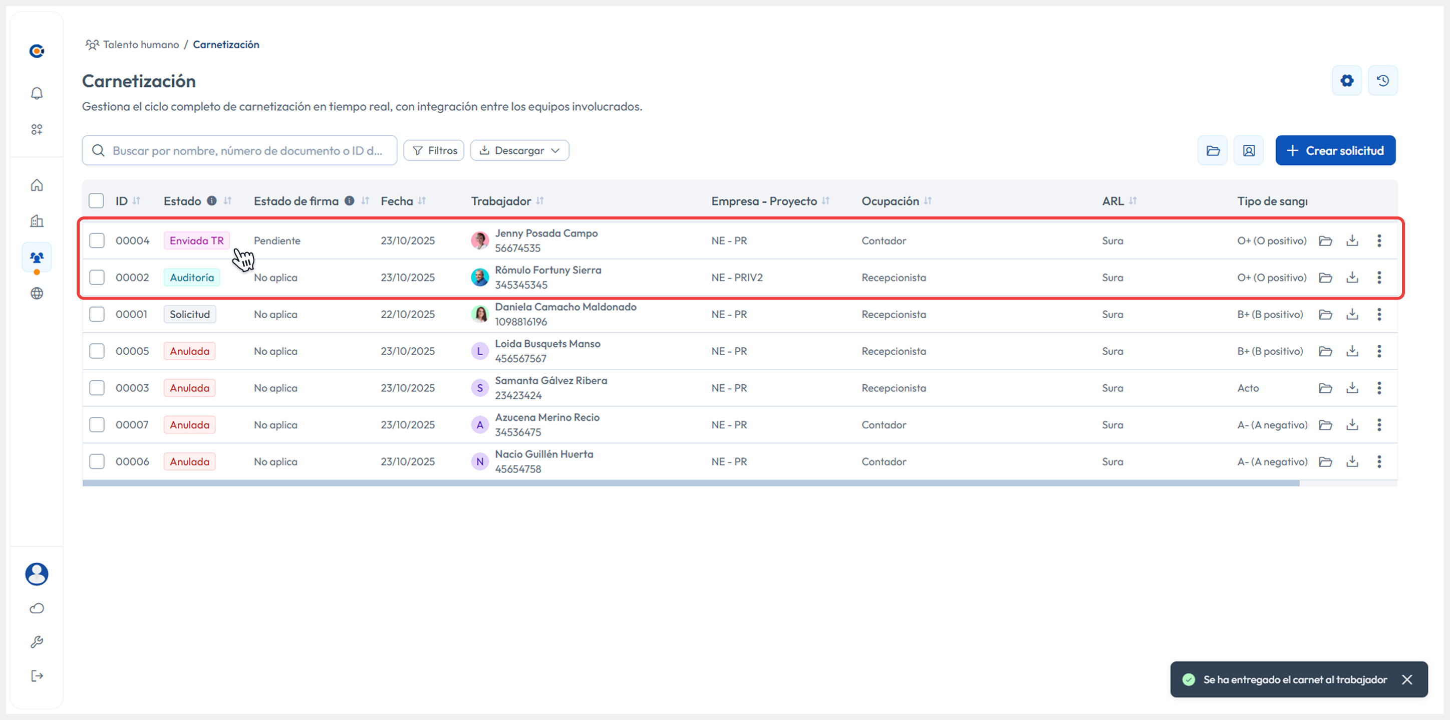 Vista principal apuntando al botón de Revisar > Revisar carnet
