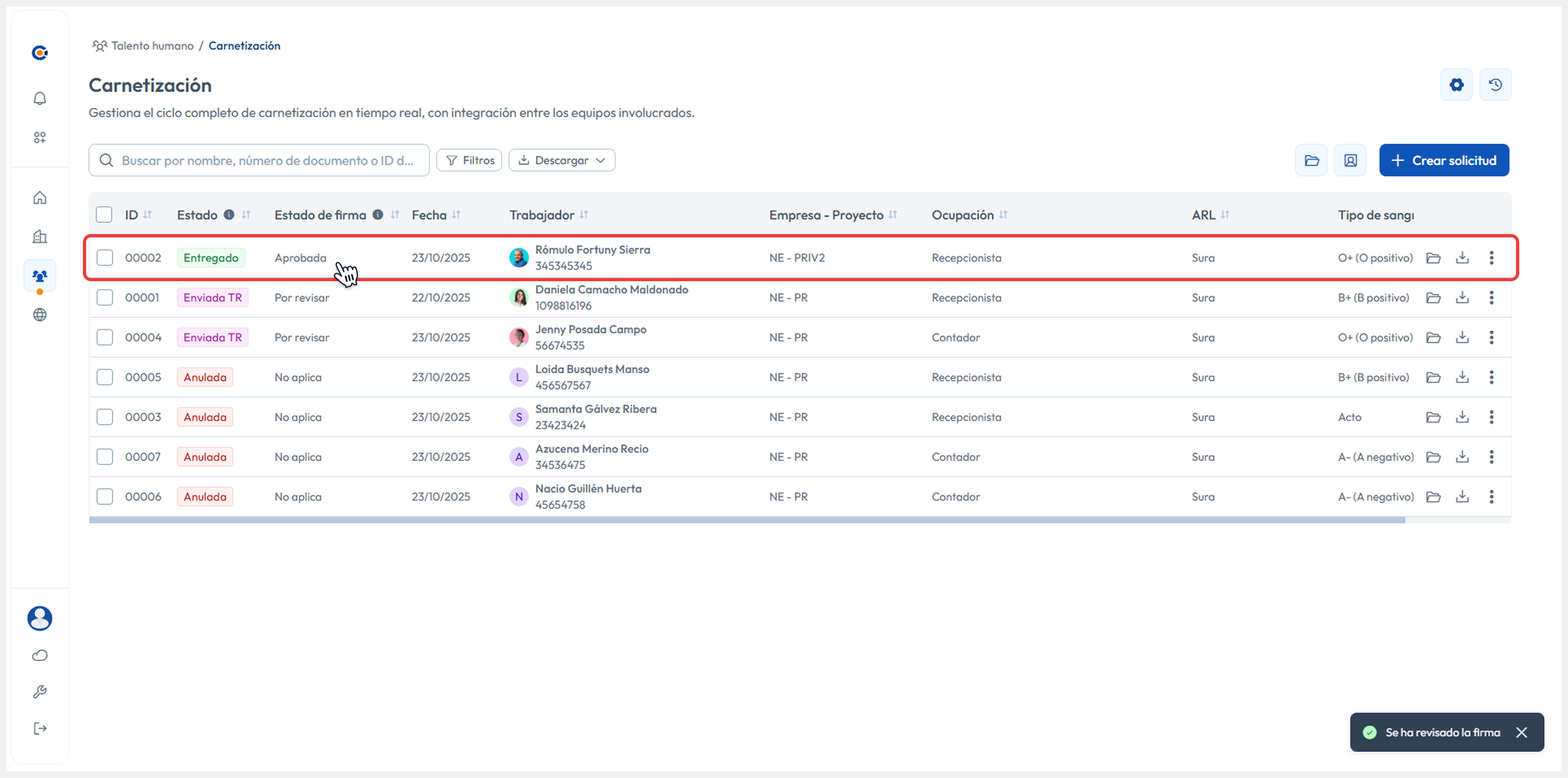 Vista principal apuntando al botón de Revisar > Revisar carnet